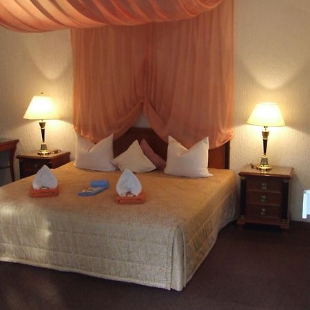 Hotel-Restaurant Orsoyer Hof Rheinberg Eksteriør billede