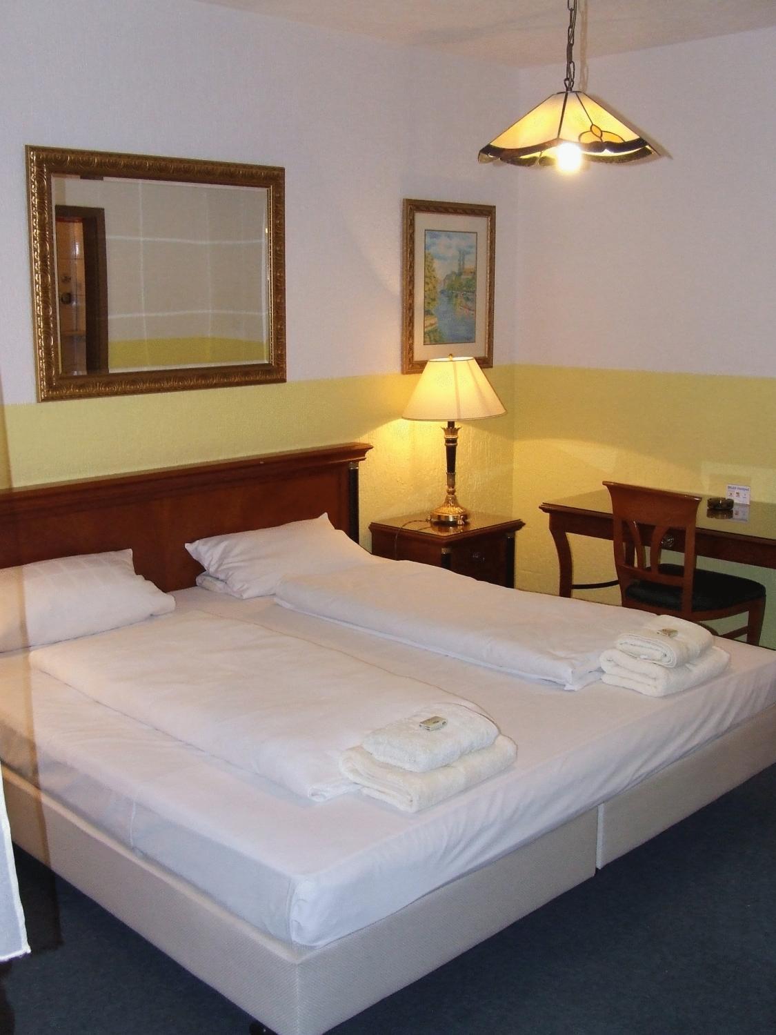 Hotel-Restaurant Orsoyer Hof Rheinberg Eksteriør billede